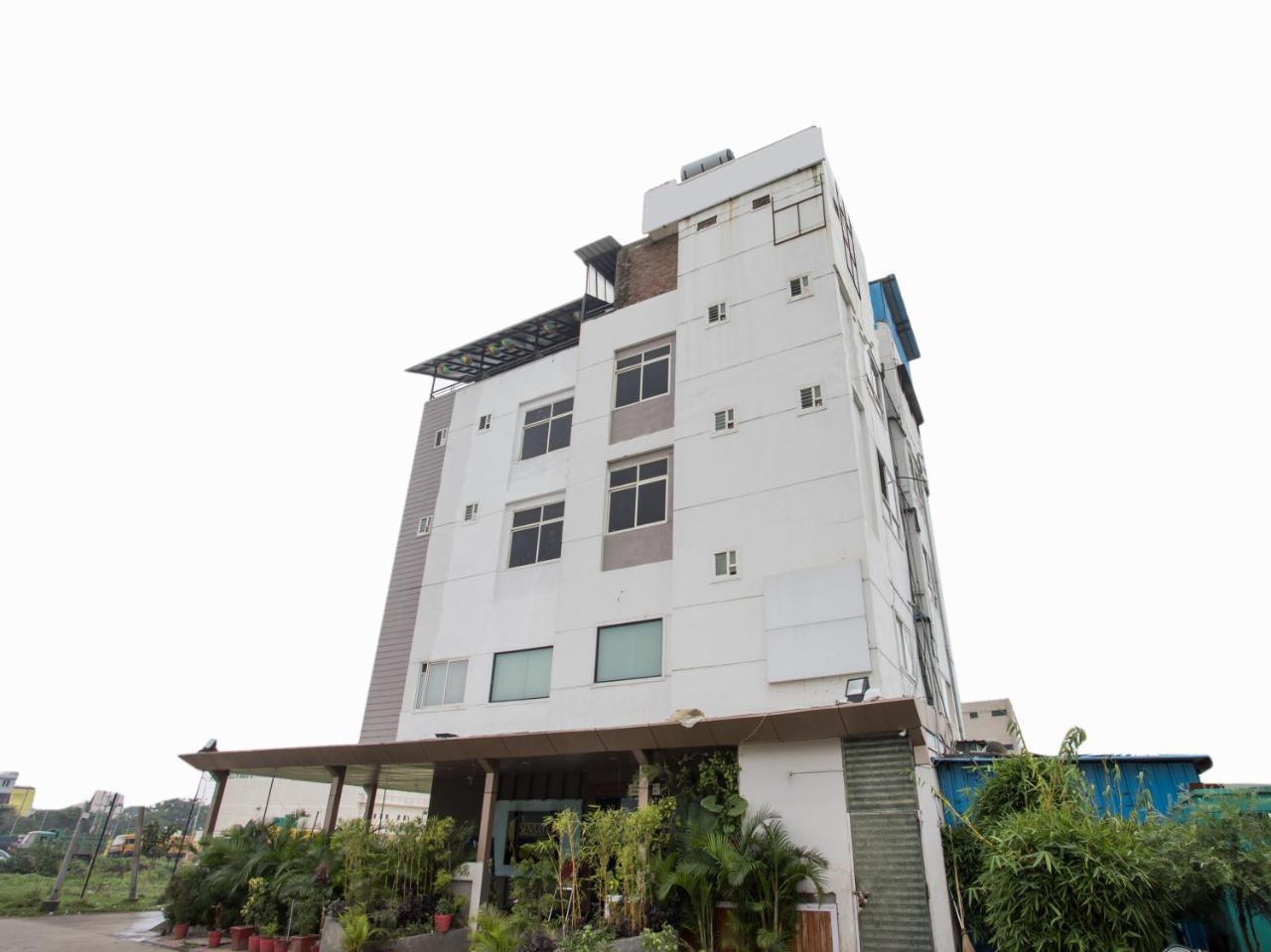 Capital O 1546 The Sensation Hotel Ιντόρ Εξωτερικό φωτογραφία