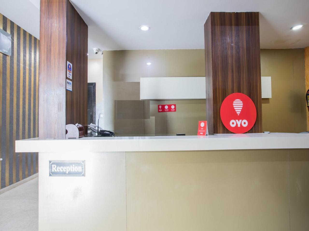 Capital O 1546 The Sensation Hotel Ιντόρ Εξωτερικό φωτογραφία